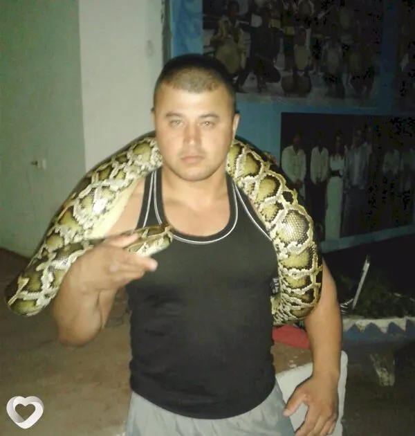 Сахобиддин, Ангрен