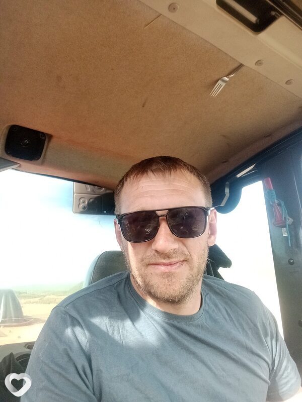 Александр, 35, Белогорске — анкета №526323
