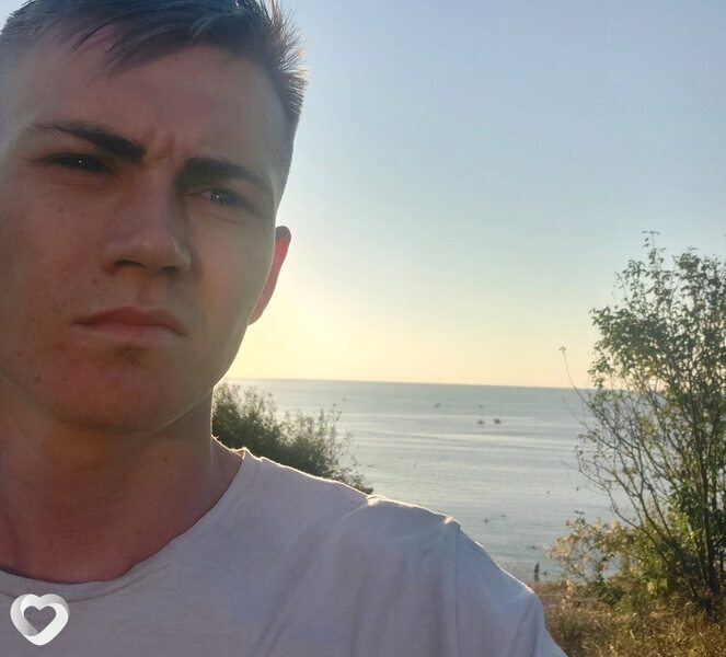 Артур, 29, Михайловск (Ставропольский край) — анкета №526340