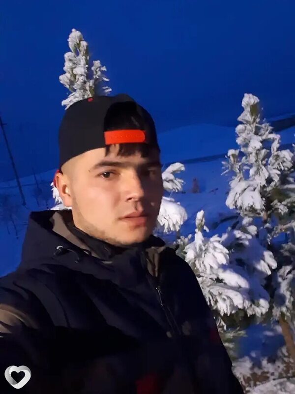 Женя, 28, Кургане — анкета №530082