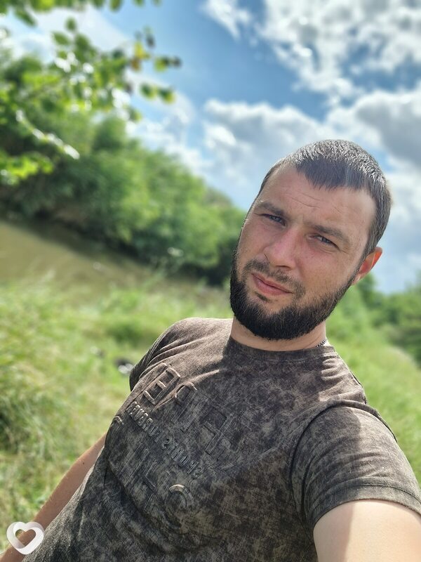 Гена, 27, Саратове — анкета №529998