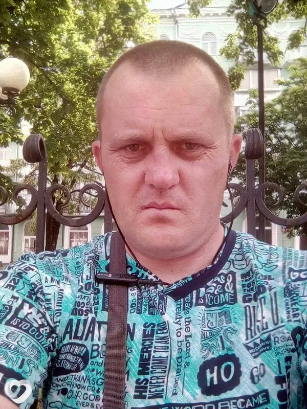 Владимир, 42, Луганске — анкета №9347