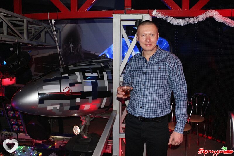 Дмитрий, 41, Горловке — анкета №532110