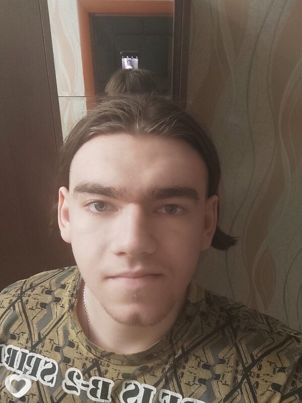 Николай, 21, Ростове-на-Дону — анкета №532771