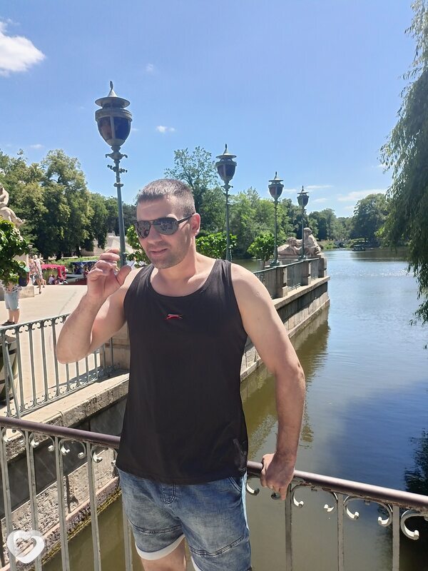 Живой, 40, Минске — анкета №535786