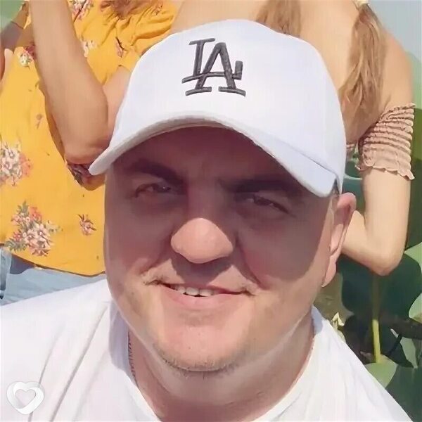 Максим, 37, Курчатове — анкета №536268