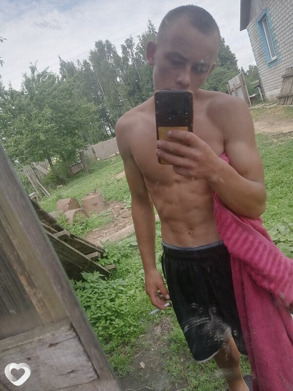 Илья, 22, Орше — анкета №536751