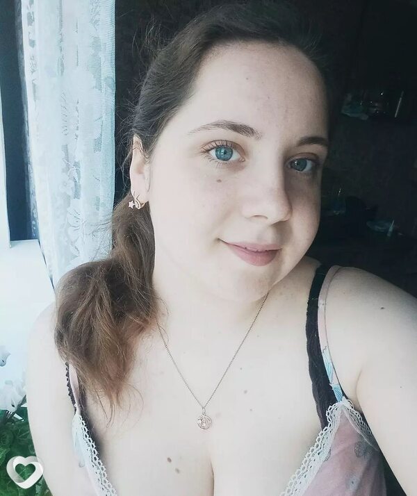 Алина, 24, Гомеле — анкета №537696