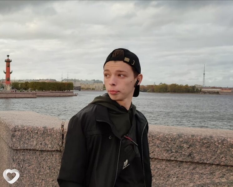 Андрей, 21, Москве — анкета №536928