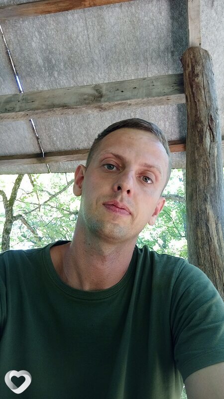 Артур, 37, Алуште — анкета №537861