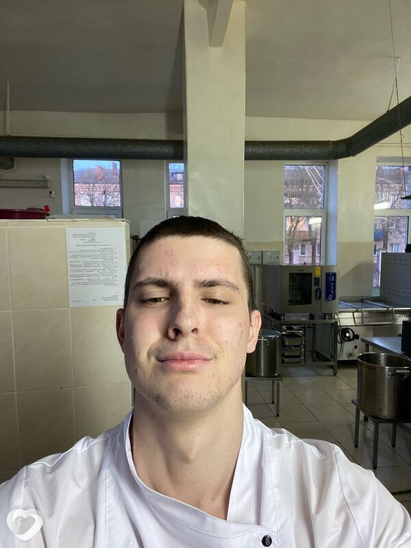 Артур, 23, Гомеле — анкета №538362