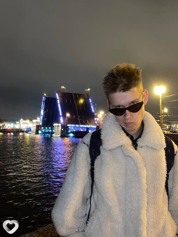 Арсений, 21, Санкт-Петербурге — анкета №539266