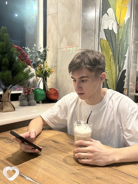 Данила, 21, Чебоксарах — анкета №538625