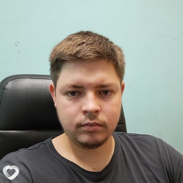 Артём, 25, Гомеле — анкета №538928