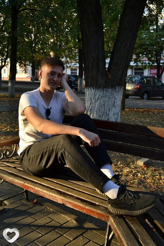 Алексей, 26, Бобруйске — анкета №540101