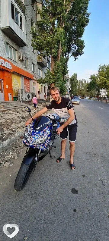 Парнишка, 38, Саратове — анкета №9384