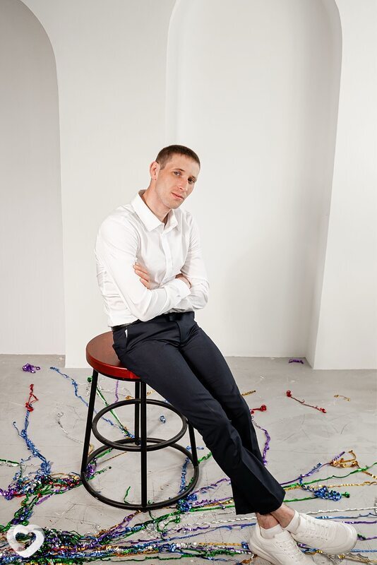 Евгений, 27, Кирове — анкета №541812