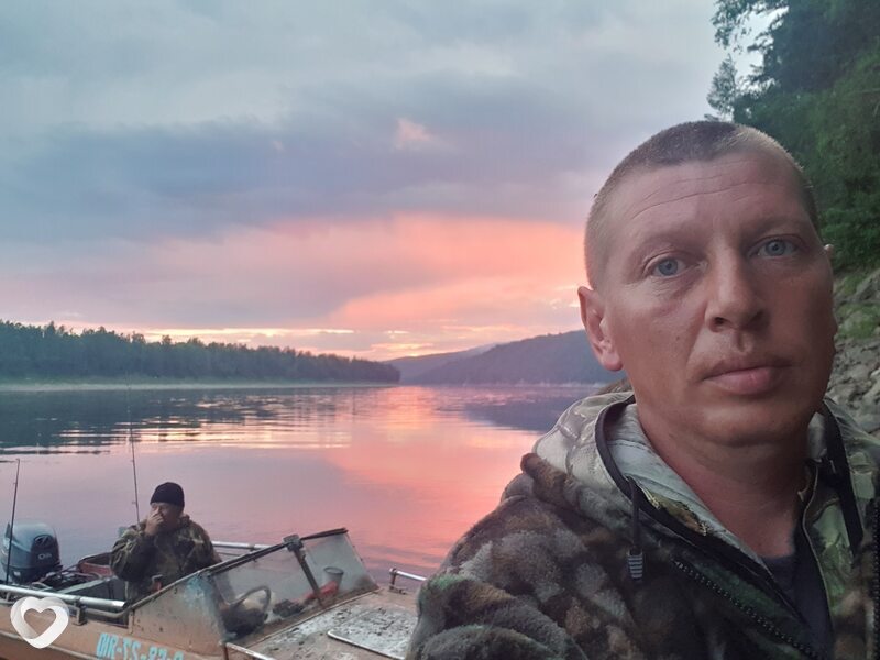 Антон, 42, Алдане — анкета №542286