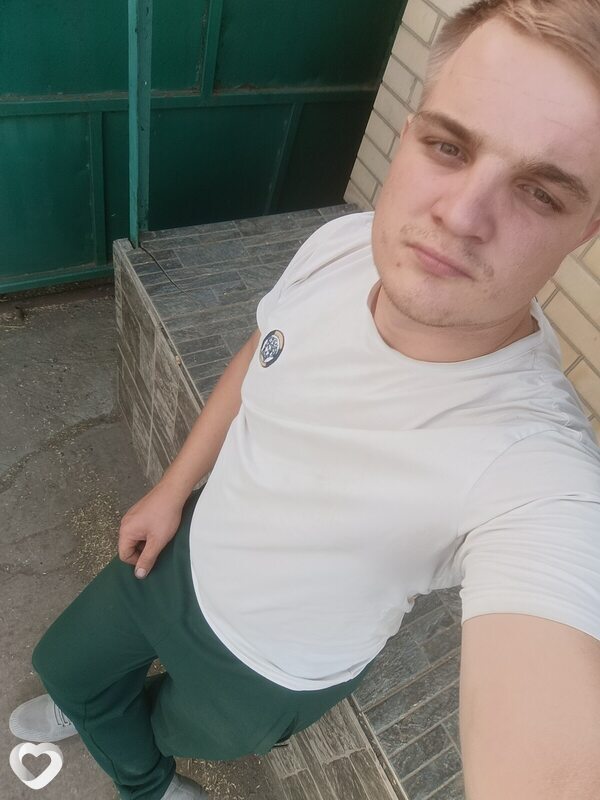 Дмитрий, 24, Кропоткине — анкета №542692