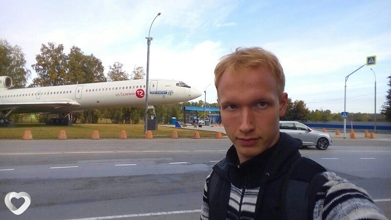 Алексей, 26, Карпинске — анкета №543367