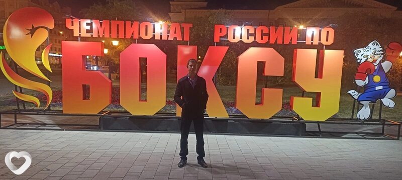 Антон, 33, Докучаевске — анкета №543385