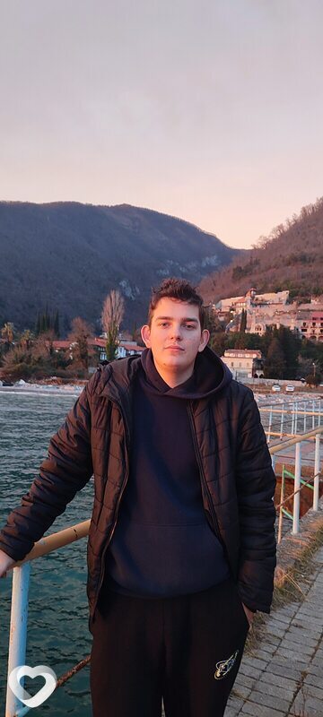 Ваня, 23, Волжском — анкета №544276