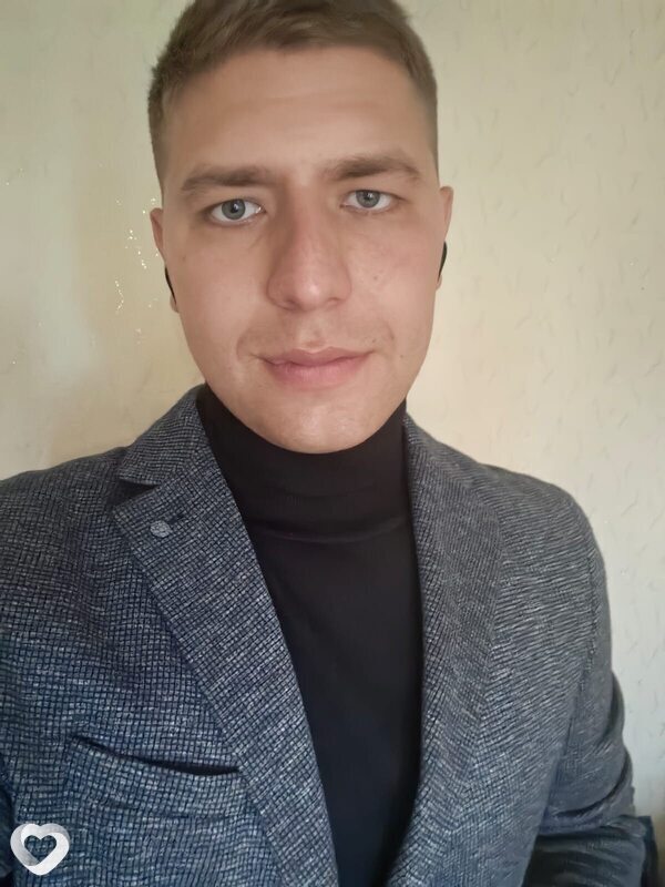 Илья, 27, Уссурийске — анкета №545938