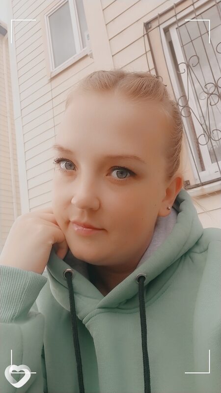 Кристина, 32, Белогорске — анкета №547108