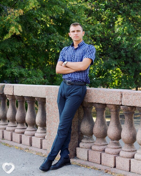 Макс, 30, Краснодоне — анкета №547859