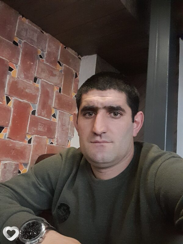 Гарик, 37, Батайске — анкета №548211