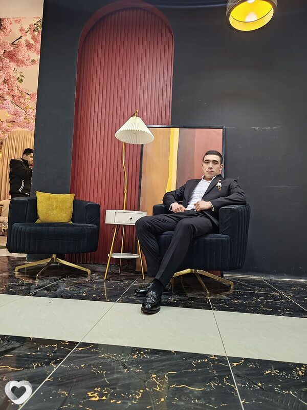 Бек, 28, Луганске — анкета №548298