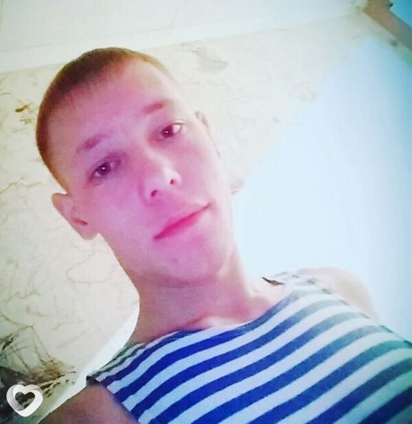 Дмитрий, 30, Белогорске — анкета №549820