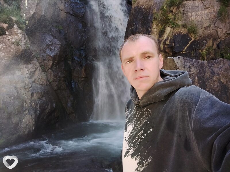 Анатолий, 31, Алматы — анкета №549825