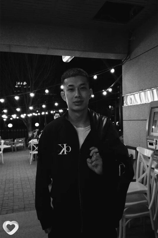 Ян, 27, Кирове — анкета №550035