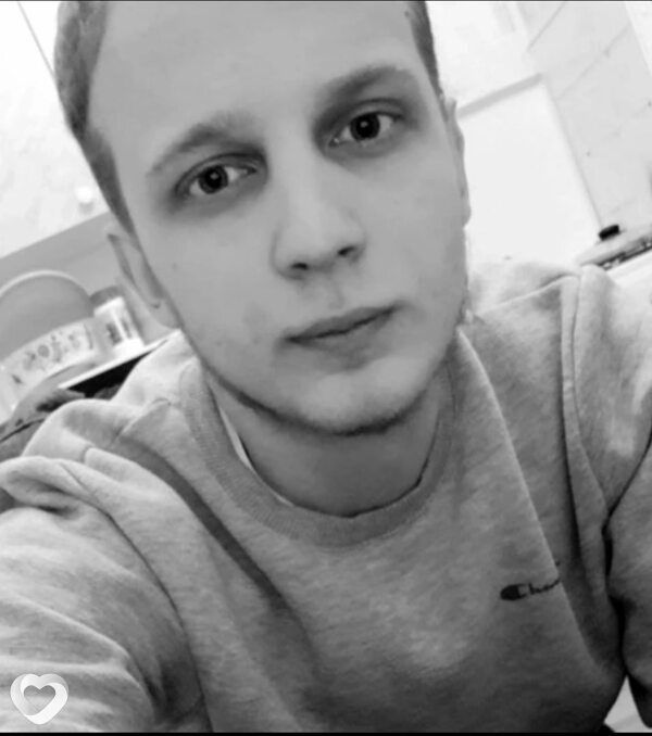 Артëм, 29, Санкт-Петербурге — анкета №550926