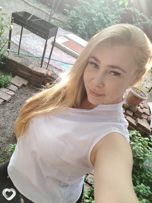 Лилия, 37, Ростове-на-Дону — анкета №551005