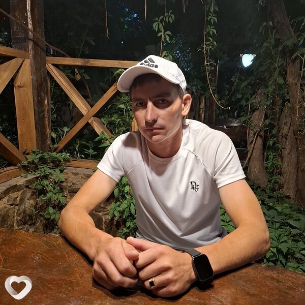 Александр, 36, Симферополе — анкета №551312