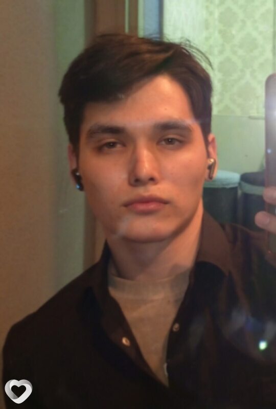 Антон, 22, Абакане — анкета №551344