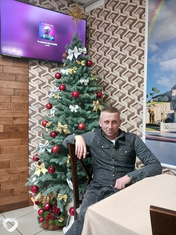 Юра, 43, Ивано-Франковске — анкета №554736