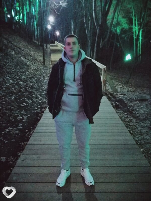 Андрей, 33, Донецке — анкета №555612