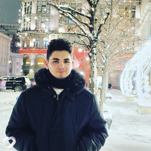 Амир, 23, Москве — анкета №556045