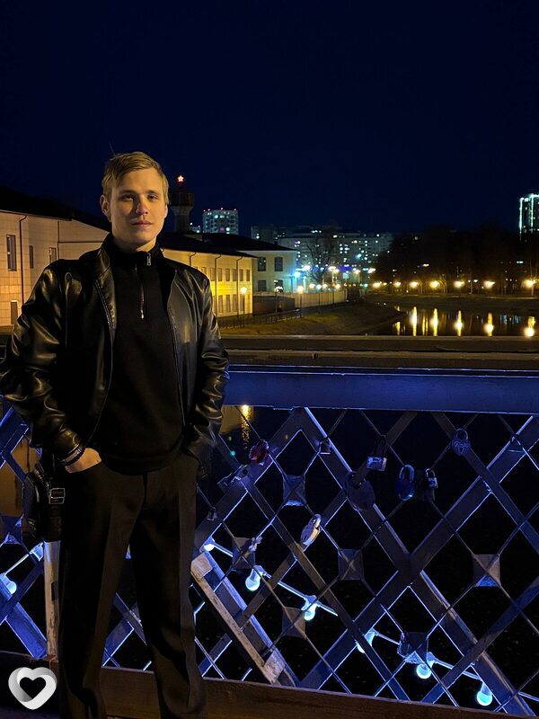 Александр, 21, Иванове — анкета №556414