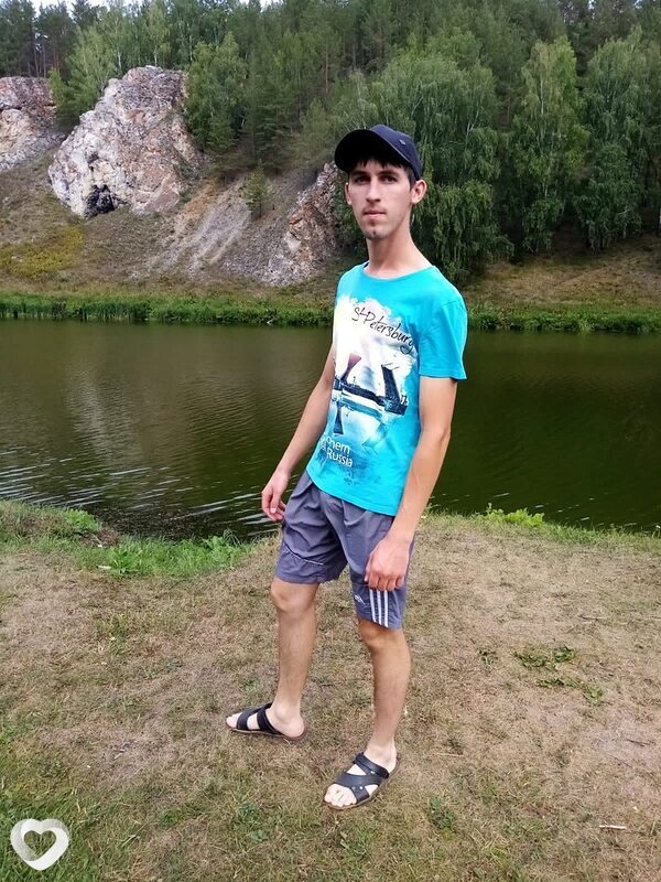 Николай, 28, Каменске-Уральском — анкета №559332