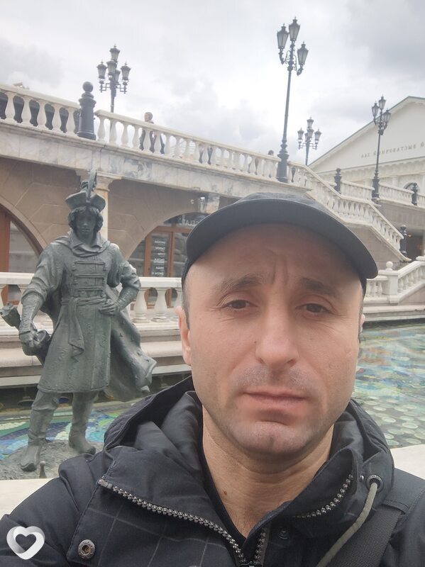 Арсен, Докучаевск