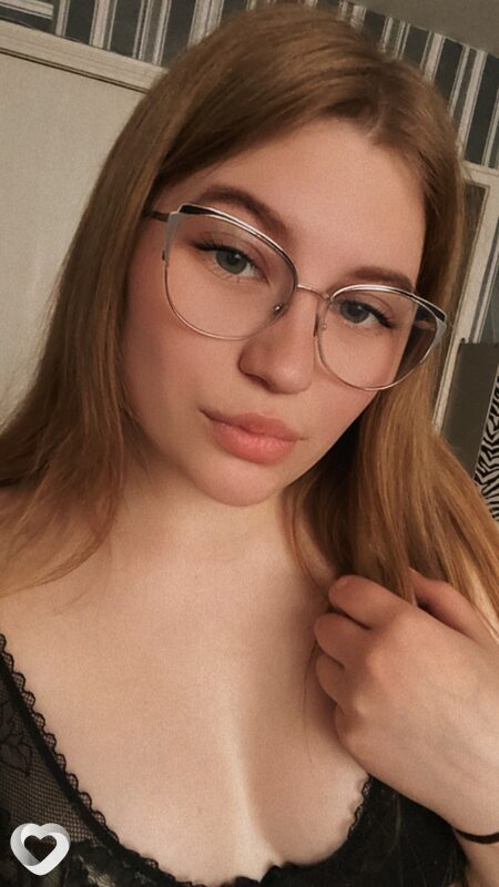 Ульяна, 21, Гомеле — анкета №559556