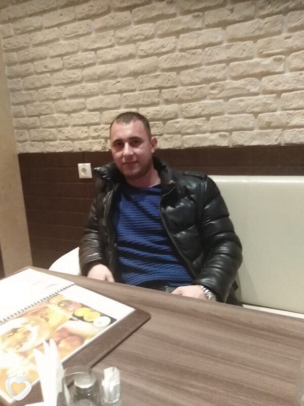 Илья, 35, Барановичах — анкета №559470