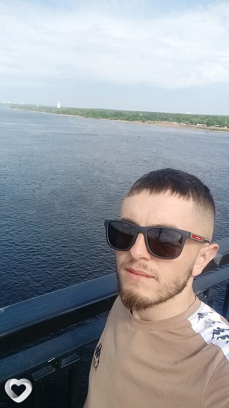 Максим, 26, Екатеринбурге — анкета №559492