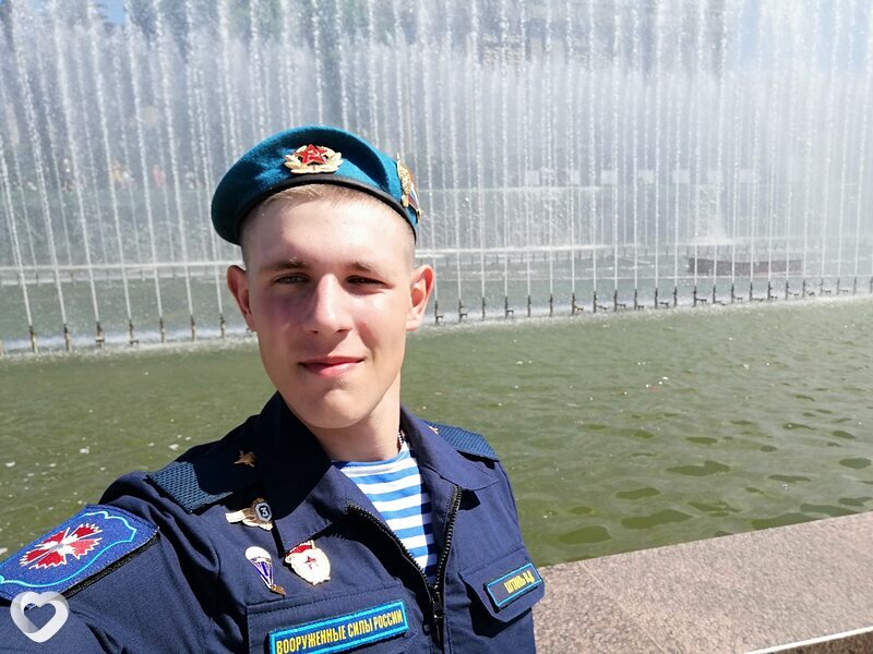 Вадим, 25, Бердске — анкета №559391
