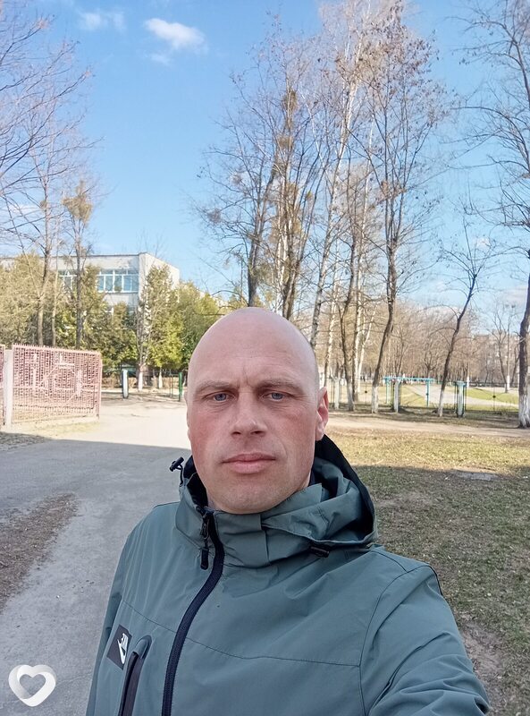 Андрей, 41, Бобруйске — анкета №559289