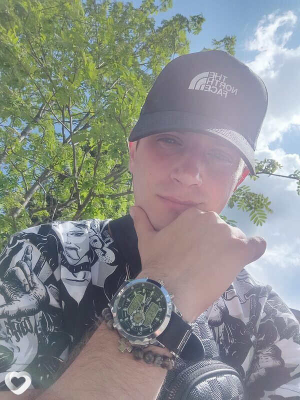 Михаил, 27, Москве — анкета №559739